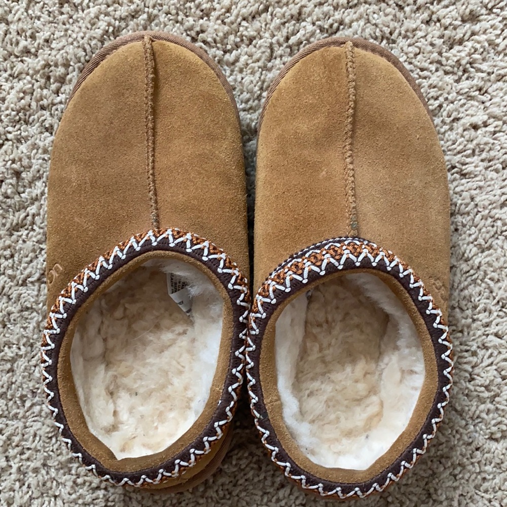 UGG Moccasins